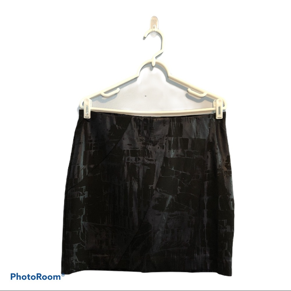 Simply Vera Vera wang women’s mini black skirt S-M